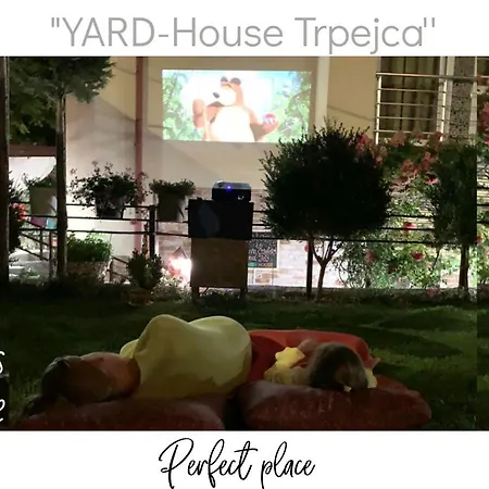 Yard House Trpejca בית הארחה *